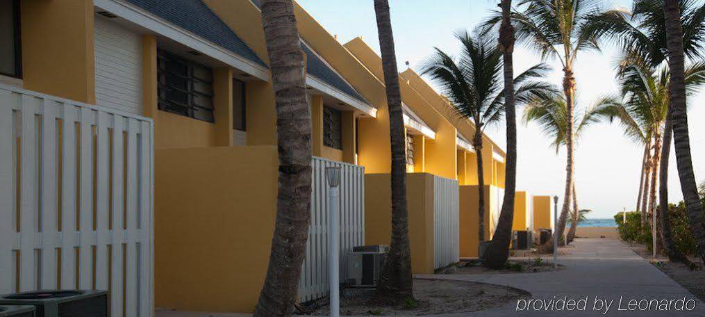 Bluegreen Bluewater Resort At Cable Beach Nassau Exterior foto