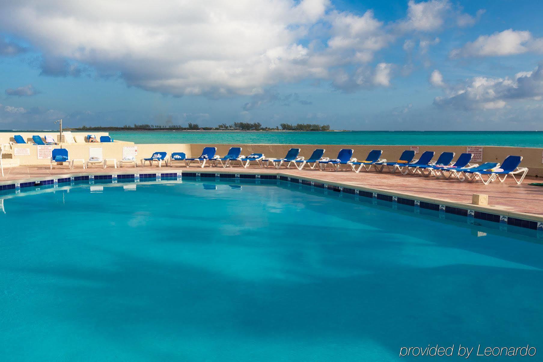 Bluegreen Bluewater Resort At Cable Beach Nassau Exterior foto